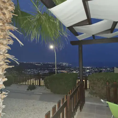 Panoramic Hilltops A04 דירה *