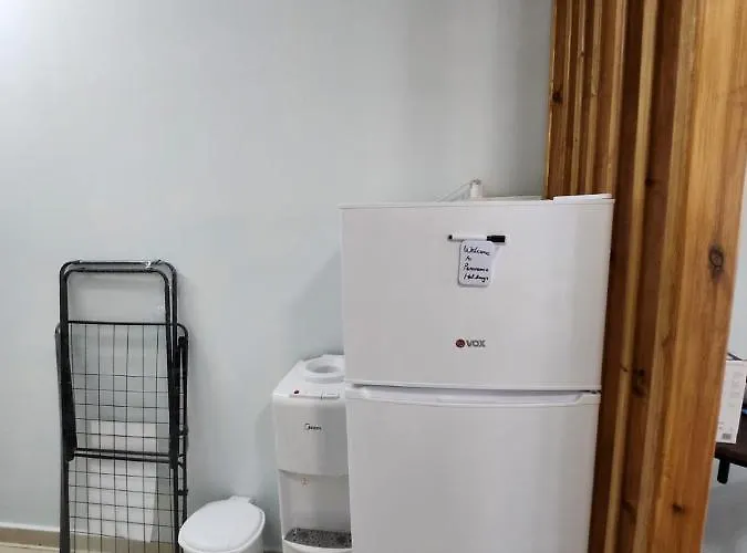 Panoramic Hilltops A04 *