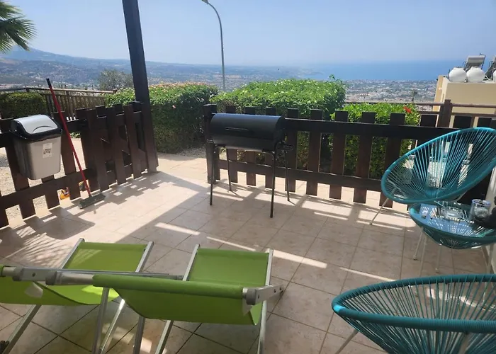 Panoramic Hilltops A04 פאהיה