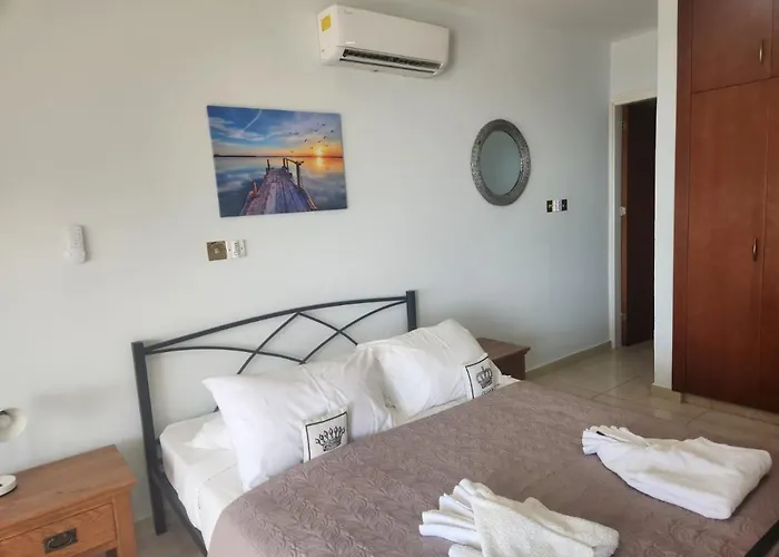 Panoramic Hilltops A04 דירה